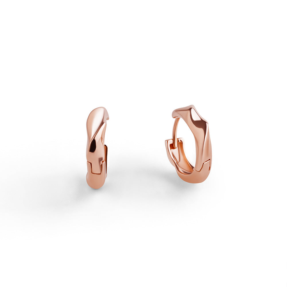 Twisted solid hoops