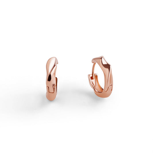 Twisted solid hoops