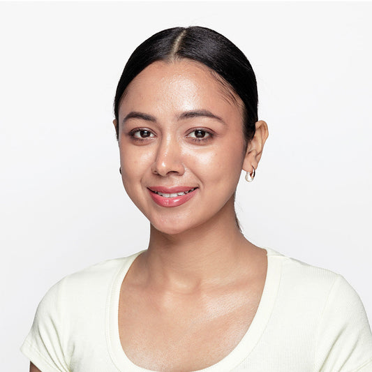 Pearl drop earrings